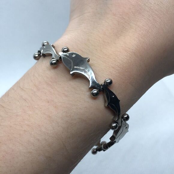 💛 VINTAGE 925 Sterling Silver Whale Bracelet - Picture 1 of 4